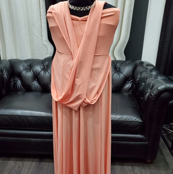 🔥FREE🔥$30Purchase Peach infinity wrapdress 1size - Picture 2 of 8